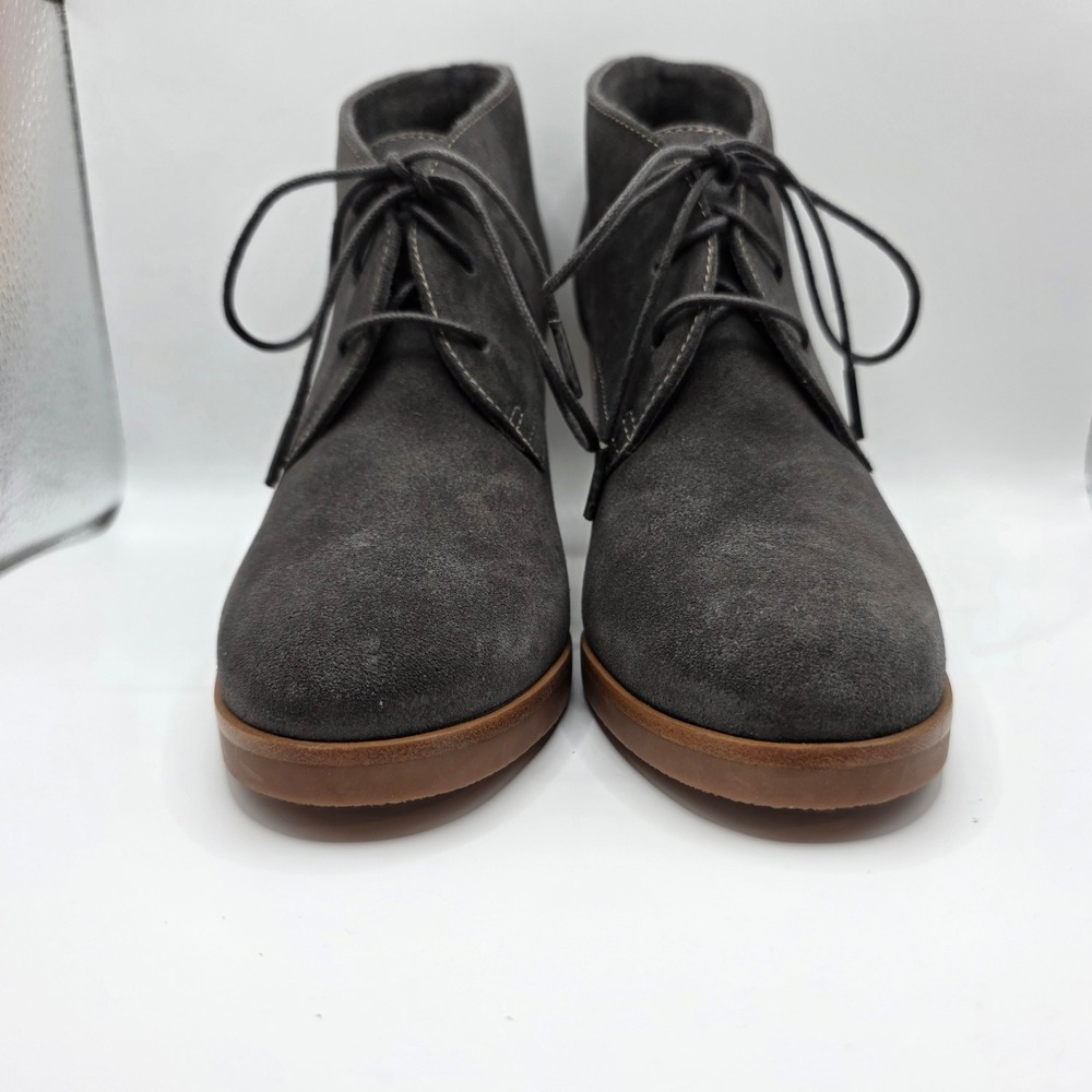 Johnston & Murphy Womens 8.5 Grey Suede Lace Up‎ Block Heel Chukka Ankle Boots